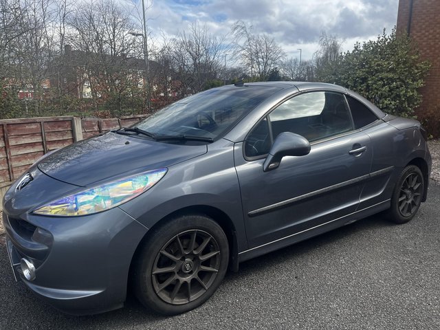  Peugeot 207cc Perfect condition