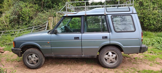 Landrover discovery 200 TDI low miles!