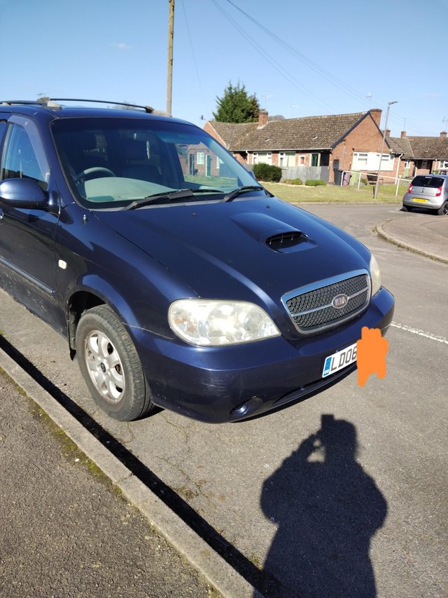 Kia sedona le 2.9 crdi excellent runner