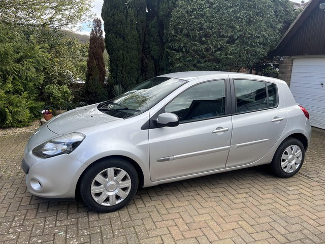Renault Clio,, MOT to March .