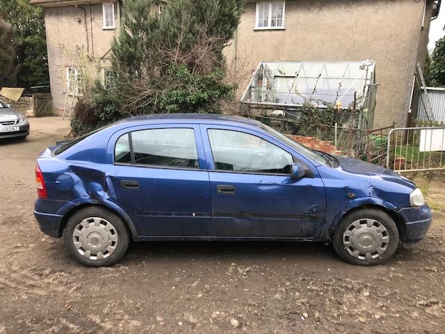 SPARES AND REPAIRS Vauxhall astra  blue LS hatch