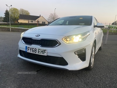 Kia Ceed DIESEL HATCHBACK