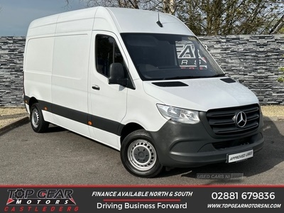 Mercedes-Benz Sprinter  CDI 141 BHP FWD L2 H2 SERVICE