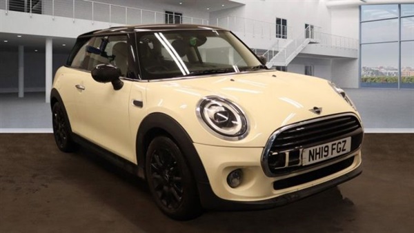 Mini Hatch 1.5 Cooper Classic II 3dr