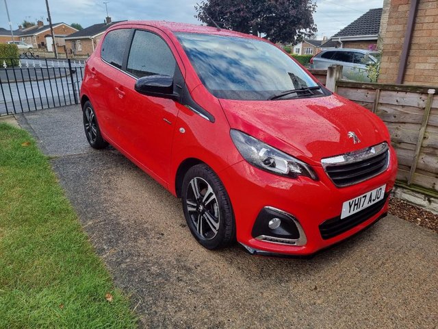 PEUGEOT  GT LINE 5 DOOR HATCHBACK - LOW MILEAGE