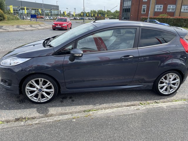 Ford fiesta zetec s for sale very nice sporty looking car