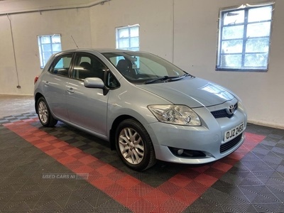 Toyota Auris 1.6 TR VVT-I 5d 122 BHP Alloy Wheels + Air