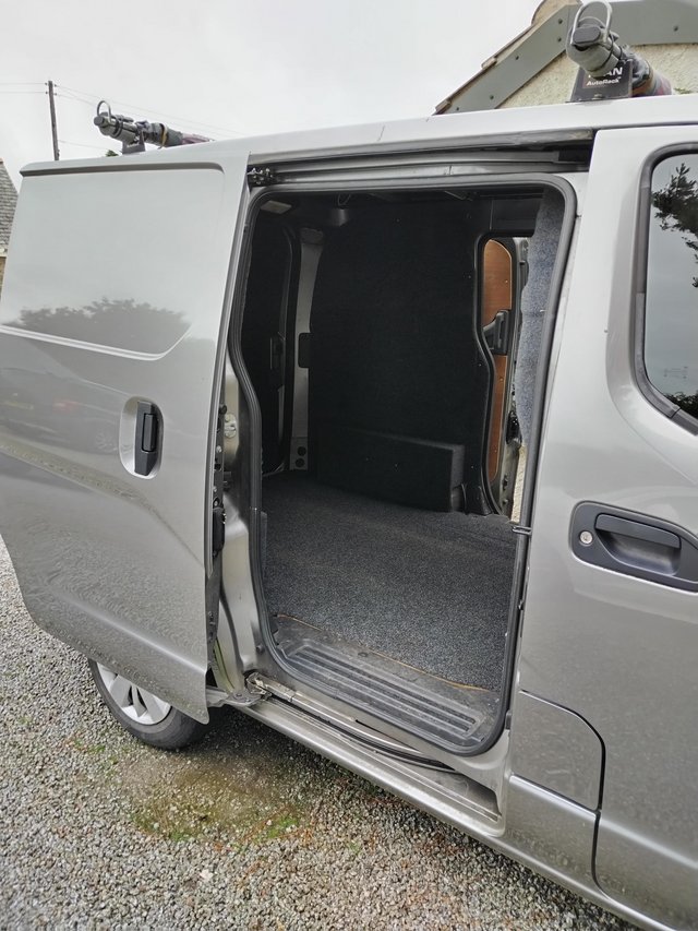 Nissan Nv200 van 1.5 DCI  CAR DERIVED VAN