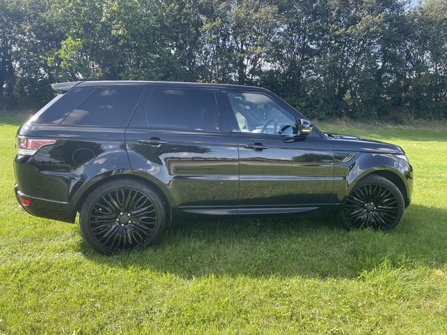 Range Rover sport overfinch black