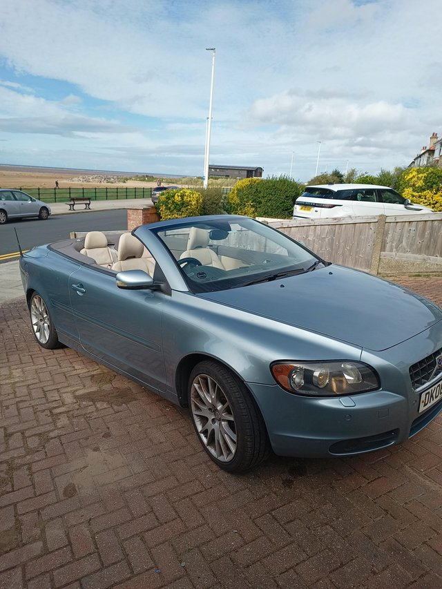 Volvo C70 T5 Lux convertible Hard Top Automatic