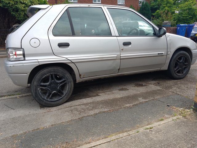 Citroen saxo 1.4 automatic 5dr