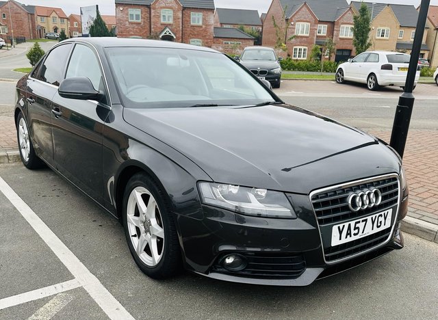 Audi A4 saloon SE TDi 2.0 manual