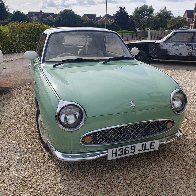 Nissan figaro 1.0 convertible automatic