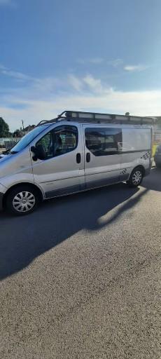 Renault Trafick LWB crew cab van