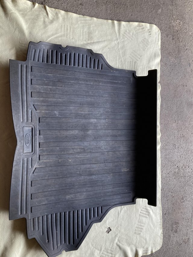 Genuine Land-rover boot mat for Range Rover