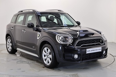 Mini Countryman F60 MINI Countryman Cooper S E Classic