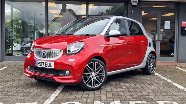 Smart Forfour 0.9 T BRABUS Xclusive Night Sky