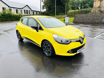 Renault Clio HATCHBACK