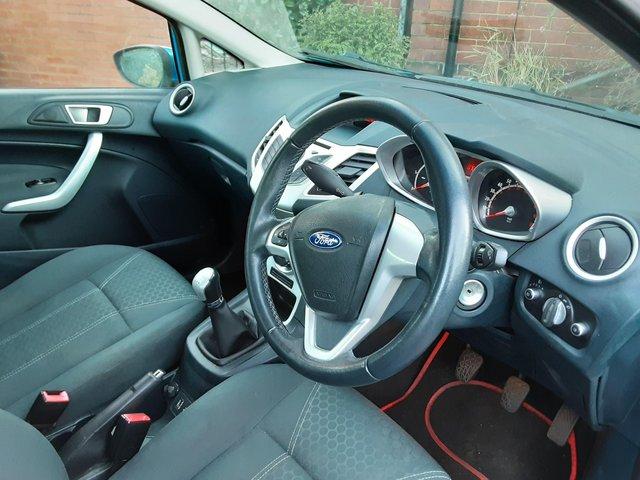 Blue Ford Fiesta Zetec Diesel- £ O.N.O