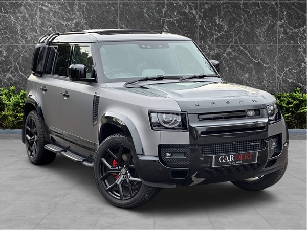 Land Rover Defender 3.0 D250 MHEV X-Dynamic HSE Auto 4WD