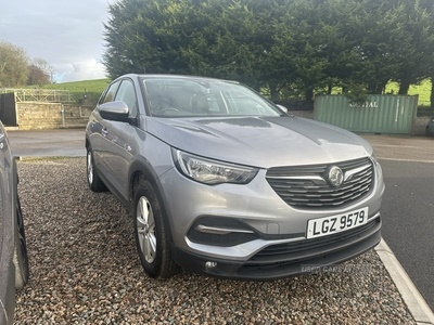 Vauxhall Grandland X HATCHBACK