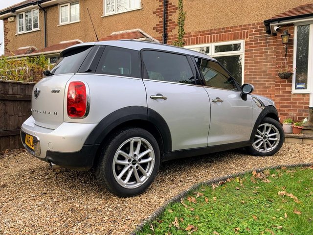 MINI COOPER COUNTRYMAN  PETROL