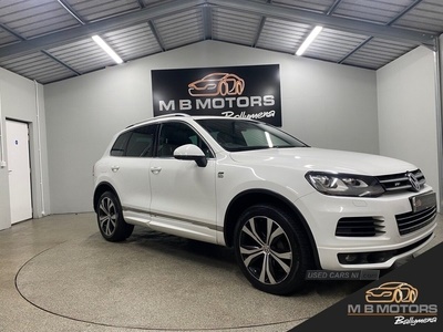 Volkswagen Touareg R-LINE 3.0 V6 TDI BLUEMOTION TECHNOLOGY