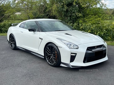Nissan GT-R COUPE