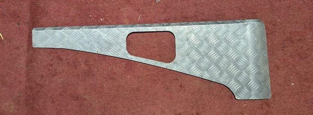 Land Rover Defender Chequer Plate