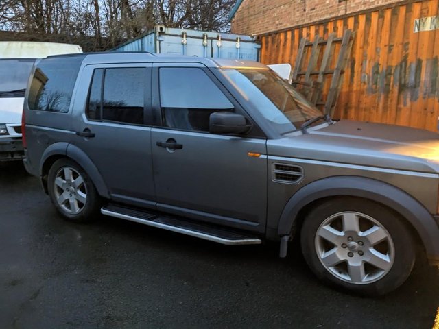 Land Rover Discovery HSE Spares and reparis