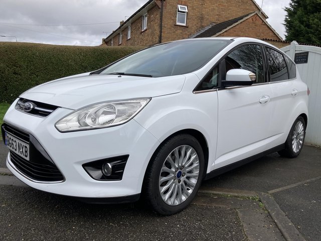 Lovely, Clean and well looked after Ford C-Max Titanium 