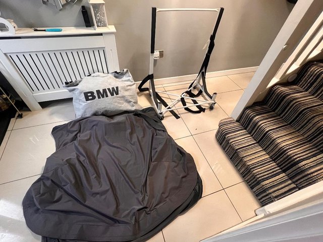 BMW Z4 e85 Hard top/cover/stand/car cover (CAR NOT INCLUDED)