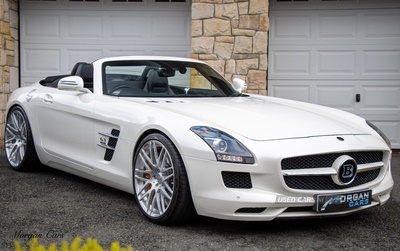 Mercedes-Benz SLS ROADSTER