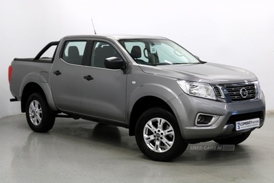 Nissan Navara 2.3 dCi Acenta Double Cab Pickup 4WD