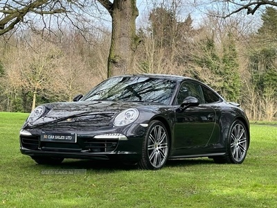 Porsche ] CARRERA 4 COUPE