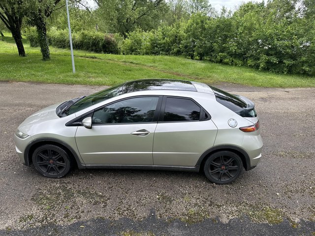 Honda Civic 2.2 CDTI with Sports wheels