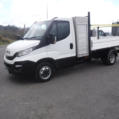 Iveco Daily  tipper kg gross with storage/tool