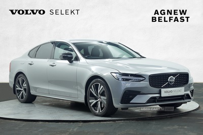 Volvo S90 RECHARGE T8 PLUS AWD