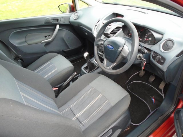 FORD FIESTA  *Low mileage* Great condition