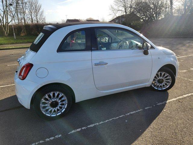 White  Fiat 500 Lounge C