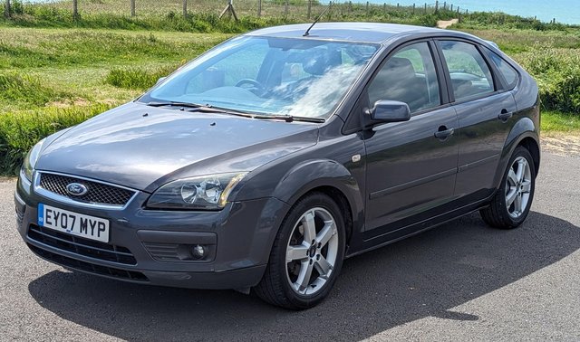 Ford Focus 1.6 Zetec Climate '07' reg 108k MOT Feb '25