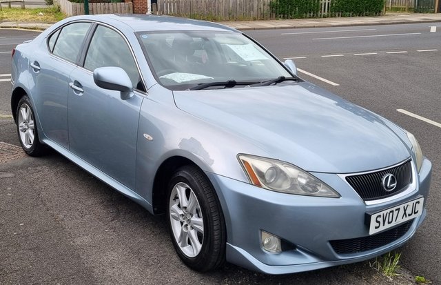  lexus is220d 2 owners last 14years  miles