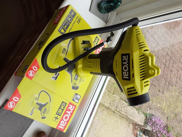 Ryobi 18V one high pressure cordless car tyres inflator