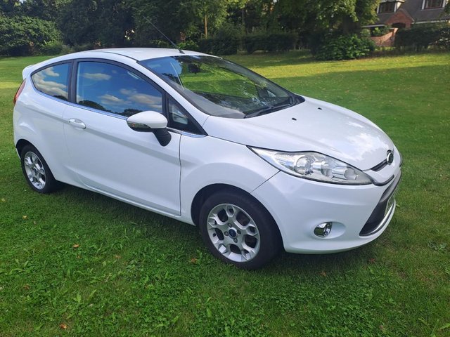 Ford Fiesta 1.25 Zetec 3Dr Hatchack