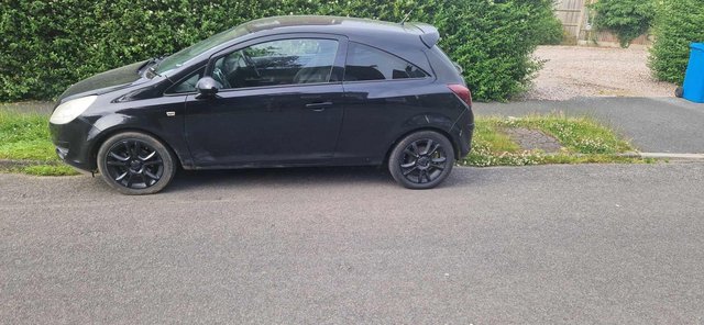 Vauxhall corsa 1.4sxi Nice little car, perfect for 1st time