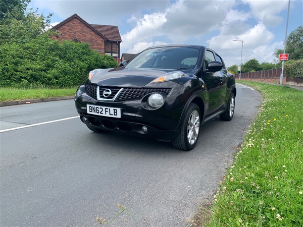 Nissan Juke 1.6 Acenta 5dr [Premium Pack]