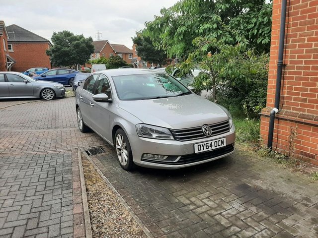  Volkswagen Passat Saloon Executive 2.0 TDI