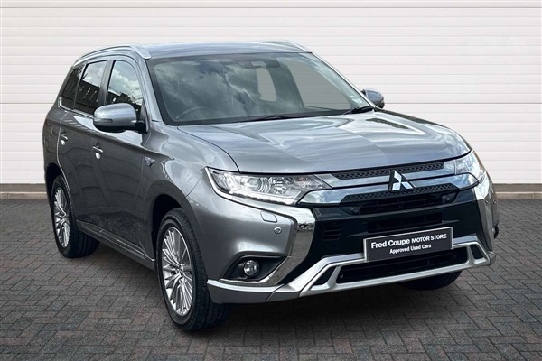 Mitsubishi Outlander 2.4 PHEV Dynamic Safety 5dr Auto