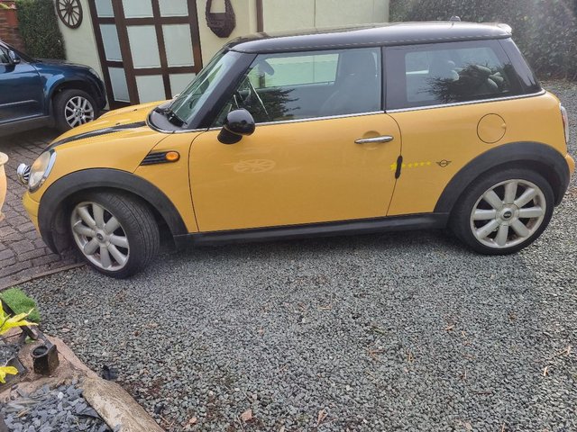 Mini Cooper 3 door......................