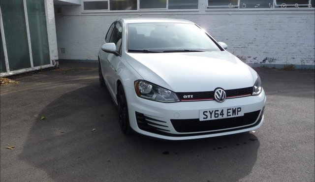 Volkswagen  VW GOLF GTI S 2.0 TSI 220BHP MANUAL LHD 